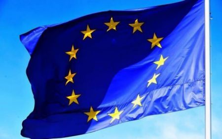 Евросоюз объявил о введении секторальных санкций против РФ