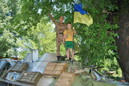 Итоги 31 июля: Рада не отправила Яценюка в отставку и выделила деньги на армию