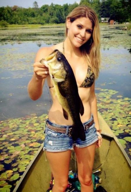 Эти замечательные девушки любят рыбалку