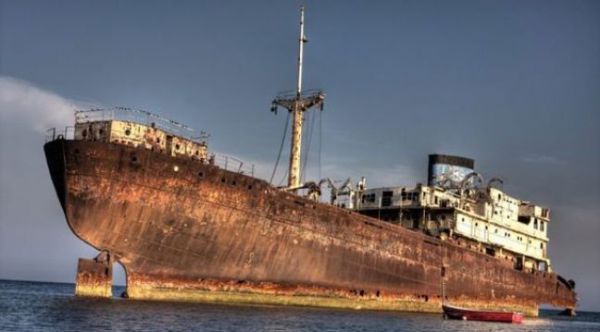 Корабль-призрак, пропавший в Бермудском треугольнике, вернулся спустя 90 лет