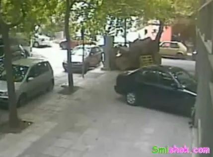 Жінки за кермом автомобіля