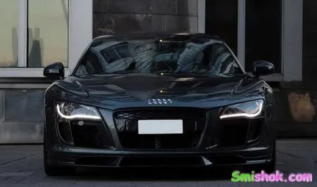 В Дюссельдорфе добавили огня самой мощной версии купе Audi R8