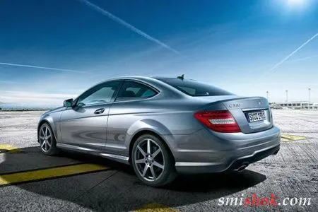 Фотографії нового купе Mercedes-Benz C-Class