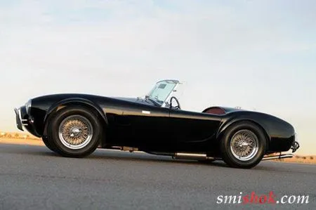 Shelby Cobra відзначає п'ятдесятирічний ювілей
