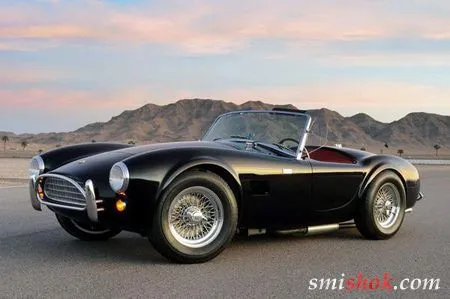 Shelby Cobra відзначає п'ятдесятирічний ювілей