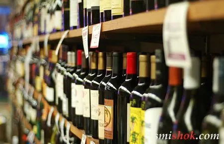 У Києві закрили 30 точок з продажу спиртного та цигарок
