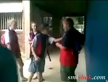 Довипендрювався.