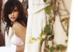 Літня фотосесія Victoria's Secret Літня фотосесія Victoria's Secret