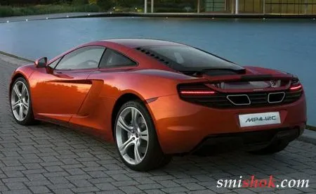 Суперкар McLaren MP4-12C потрапив під вогонь критики Суперкар McLaren MP4-12C потрапив під вогонь критики