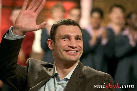 Віталій Кличко оголосив, що проведе один-два бої і покине ринг, але потім передумав