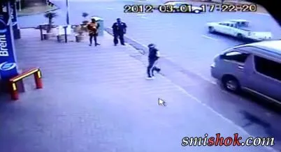 Суворо, однак, провчив пішохода