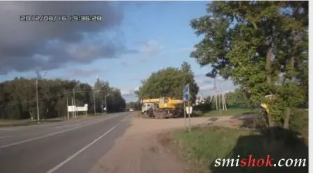 Крадіжка сумки з машини