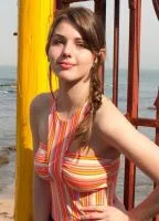 Хороша підбірка симпатичних дівчат, які виглядають дуже мило