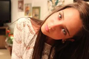 Хороша підбірка симпатичних дівчат, які виглядають дуже мило