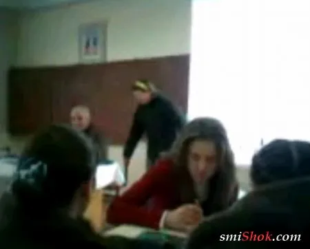 Как вы считаете он правильно поступил?