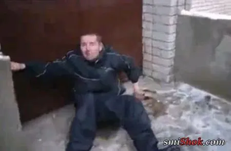 Серуна заставили убрать