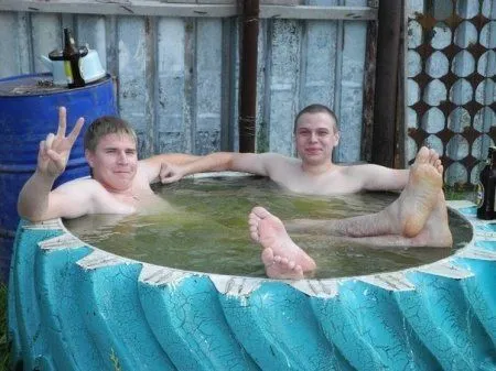 Смех да и только