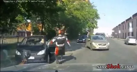 Неадекватный байкер