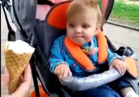 Первое в жизни мороженое