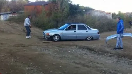 Низкий таз, радует глаз