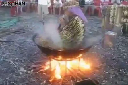 Варится в собственном соку