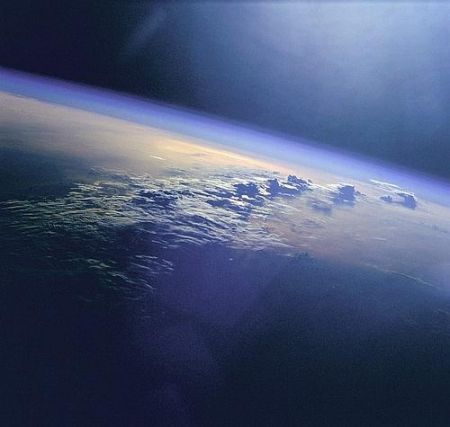 Можем ли мы надеяться на обнаружение признаков жизни в атмосфере другой планеты?