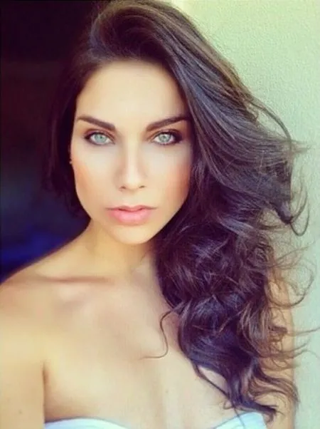 Сногсшибательные брюнетки