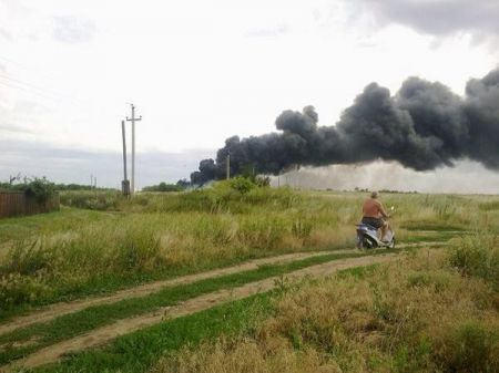 Над Торезом Донецкой области сбит самолет, возможно, пассажирский
