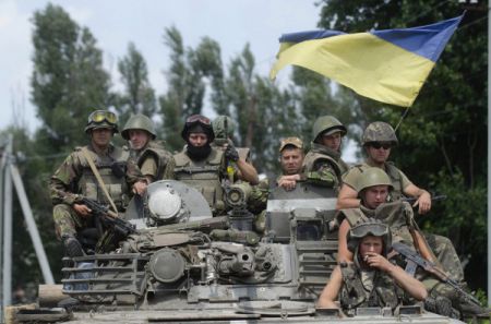Украинская армия вошла в Первомайск, Торез, Шахтерск и Горловку - АТО