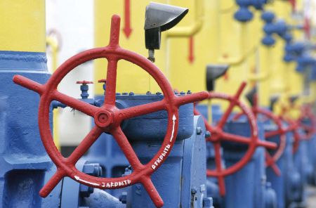 Итоги 30 июля: ЕС официально расширил санкции против РФ, а Москва пригрозила поднять цены на газ для ЕС