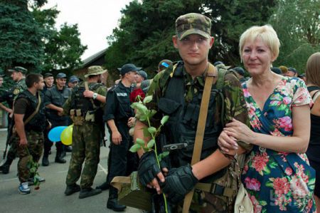 Итоги 31 июля: Рада не отправила Яценюка в отставку и выделила деньги на армию