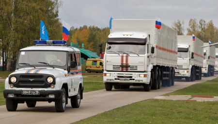 Помощь Донбассу: как Украина встречает «гуманитарный конвой» от России
