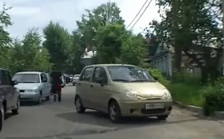 Женщины за рулем ё моё блин\
