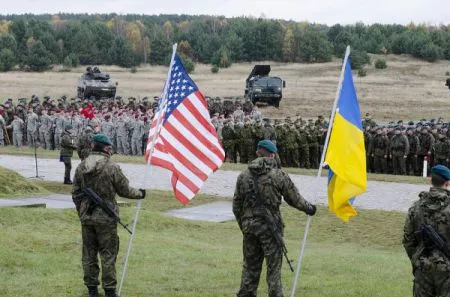 Около тысячи военных НАТО примут участие в учениях в Украине - СМИ