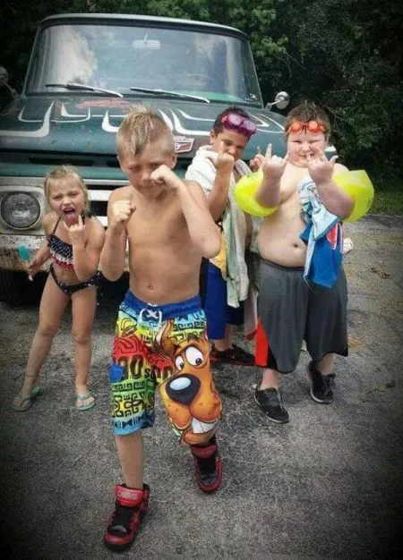 Детишки в фотоприколах
