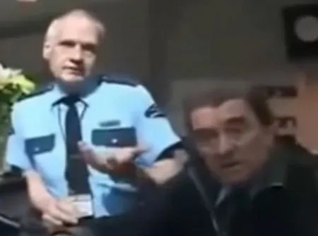Неудачный день у грузчиков