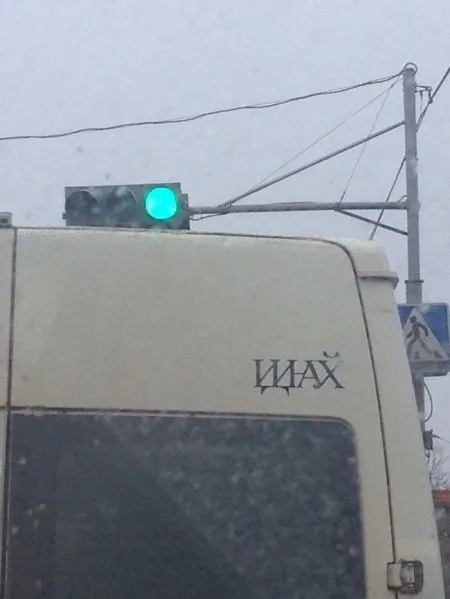 Автомобильные приколы (23 фото)