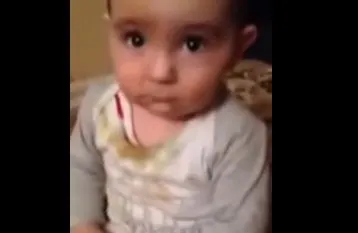 Малыш съел весь шоколад