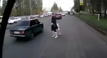 Мамаши на дороге