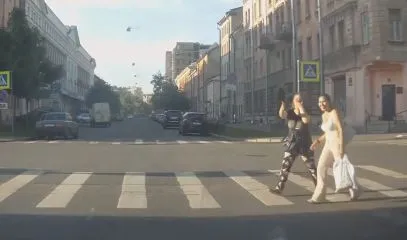 Благодарные пешеходы