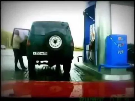 Вот ведь мужик молодец, сообразил как выкрутится
