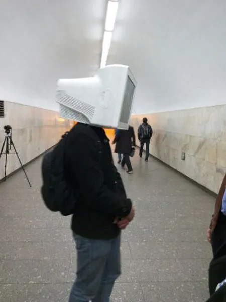 Странные люди в метро, фото приколы на вторник