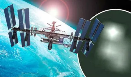 Неопознанные объекты были засняты камерой МКС