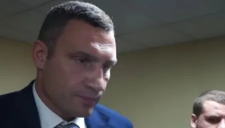Кличко: нам нужны деньги, но мы понимаем, что деньги нам не нужны