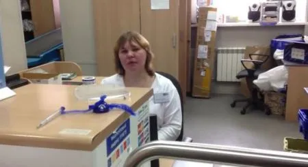 Москвич снял видео конфликта с сотрудницей «Почты России» в отделении