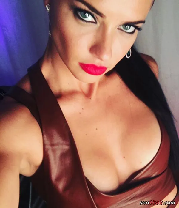 Адриана Лима лучшие селфи