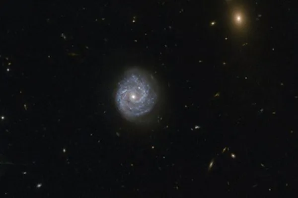 Hubble сделал открытие в "черных дырах", удивившее ученых Hubble сделал открытие в "черных дырах", удивившее ученых