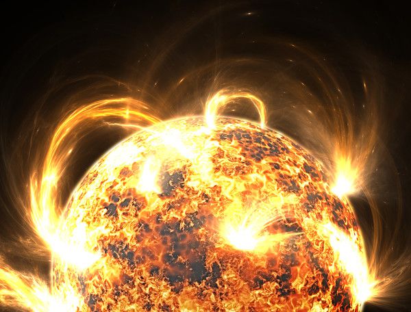 На Земле началась необычная магнитная буря из-за дыры в короне Солнца