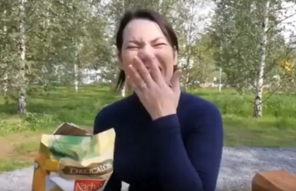 Примерно так ведут себя многие современные девушки