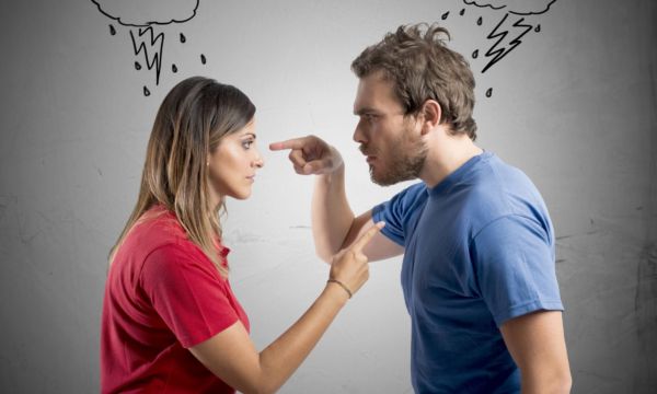 Как говорить о неприятном в отношениях? Путь к разрешению конфликта